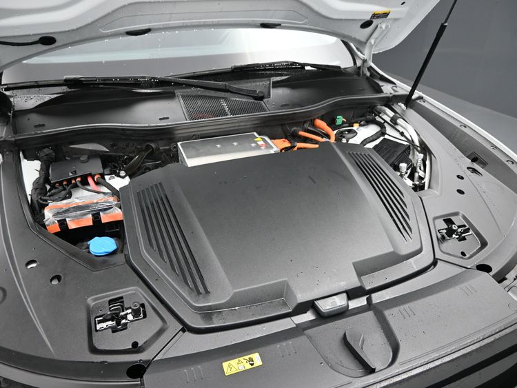 2024 Audi Q8 e-tron Prestige quattro