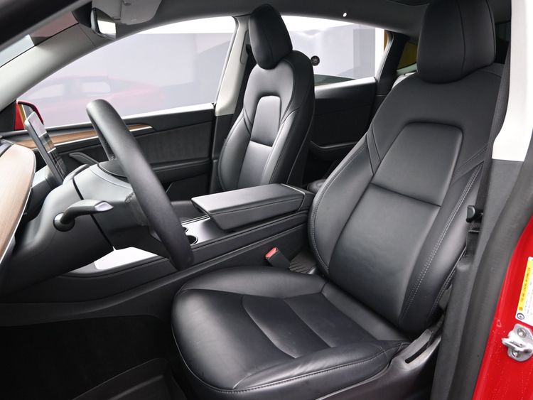 2022 Tesla Model Y Performance Dual Motor All-Wheel Drive