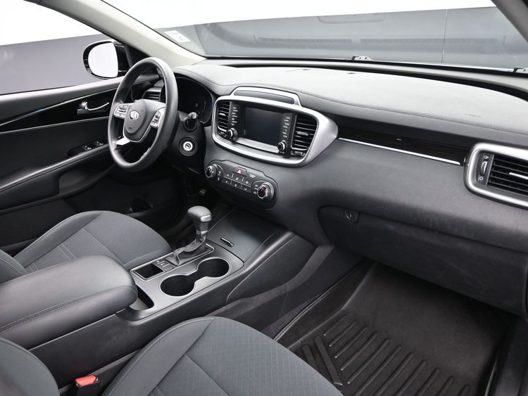 2020 Kia Sorento 3.3L LX