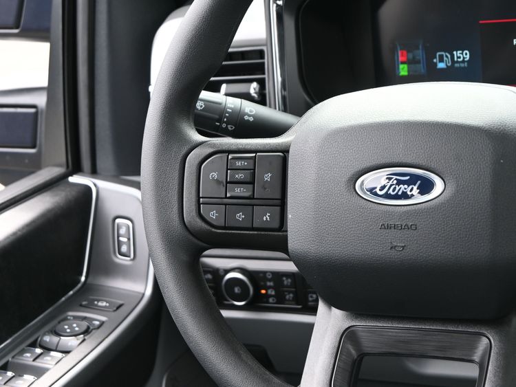 2026 Ford F-350 Super Duty XLT