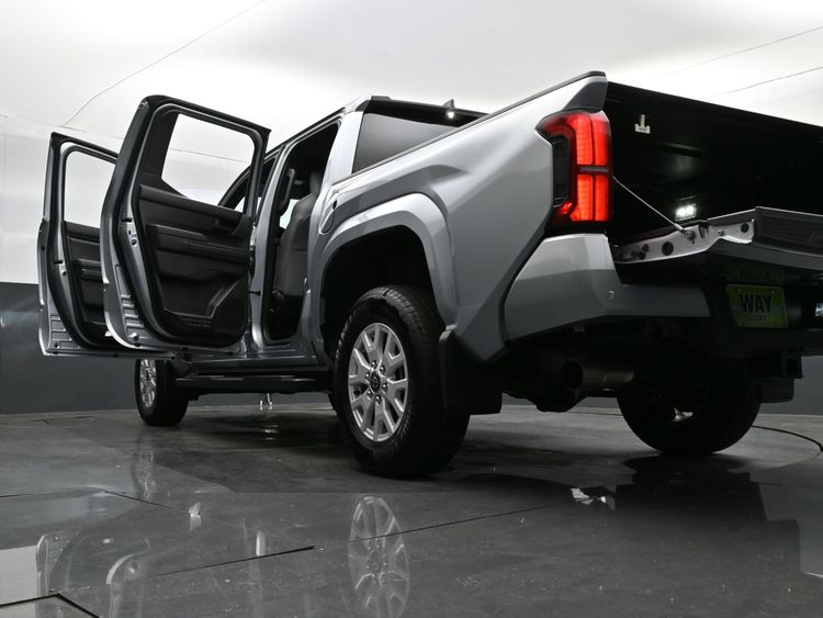 2025 Toyota Tacoma 2WD SR5