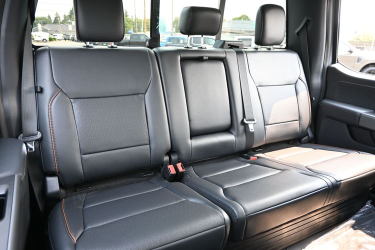 2026 Ford F-350 Super Duty LARIAT