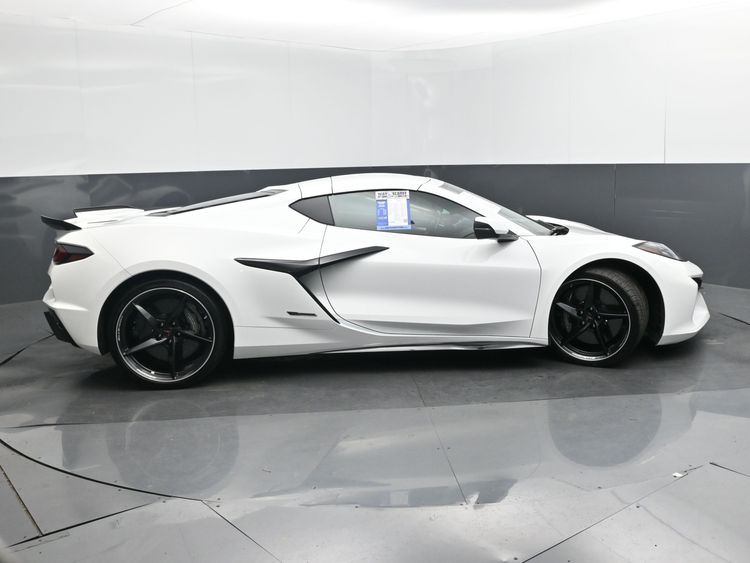 2024 Chevrolet Corvette E-Ray RWD Coupe 3LZ