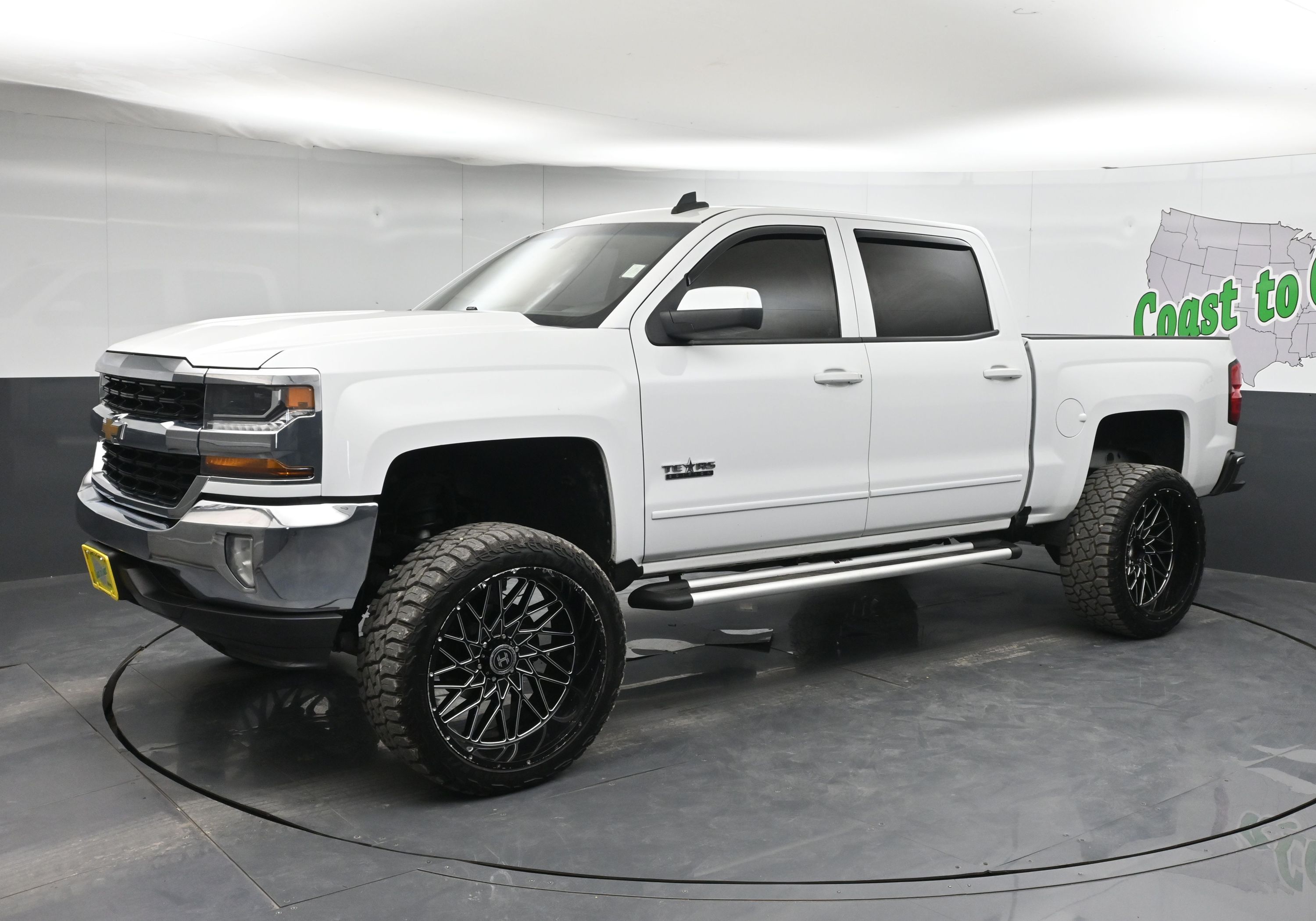 2017 Chevrolet Silverado 1500 LT Crew Cab Short Box's photo