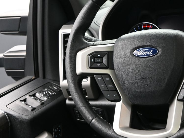 2020 Ford F-250 Super Duty LARIAT