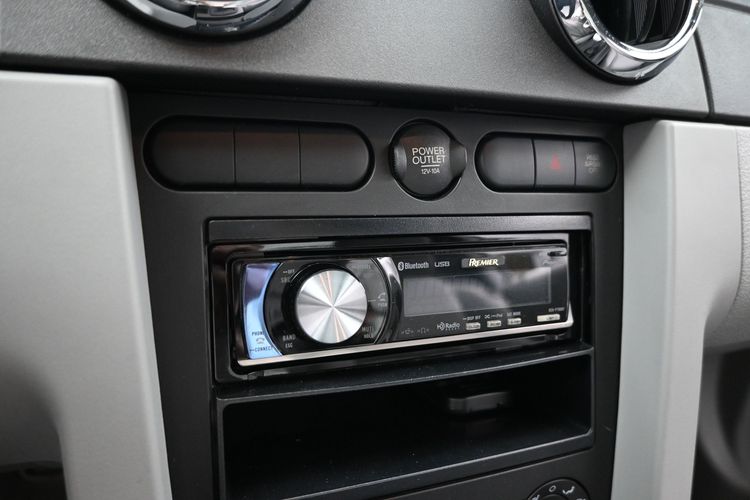 2008 Ford Mustang V6 Deluxe