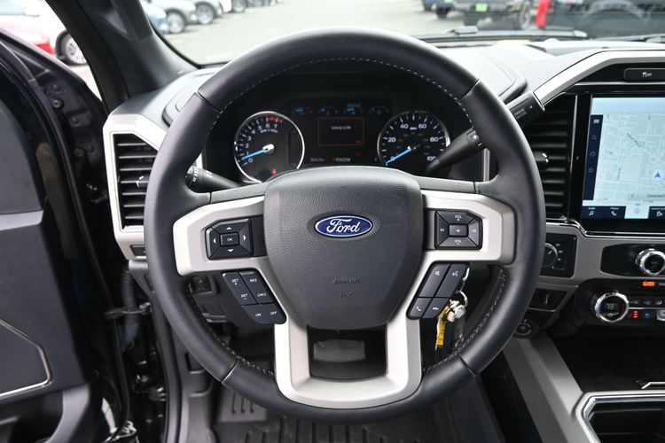 2022 Ford F-250 Super Duty LARIAT