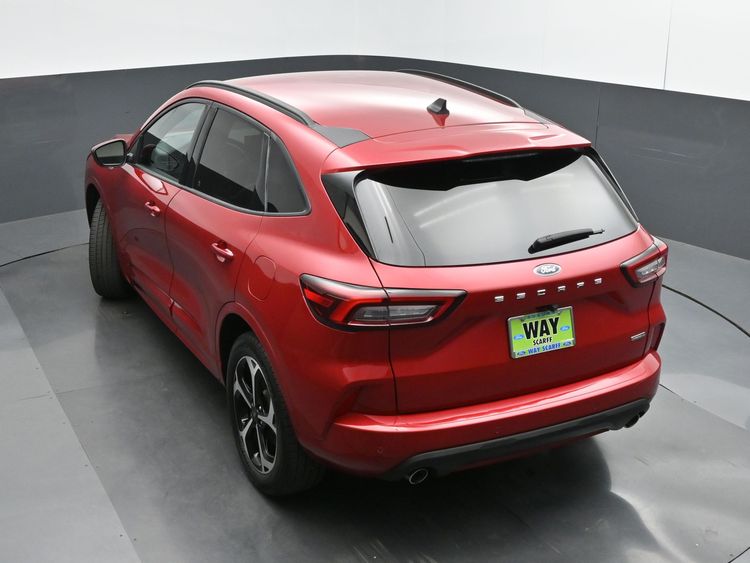 2023 Ford Escape ST-Line Elite