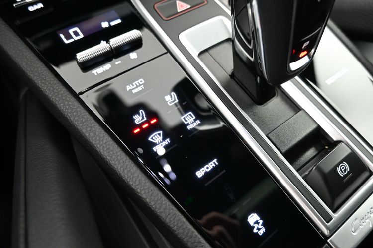 2023 Porsche Cayenne 