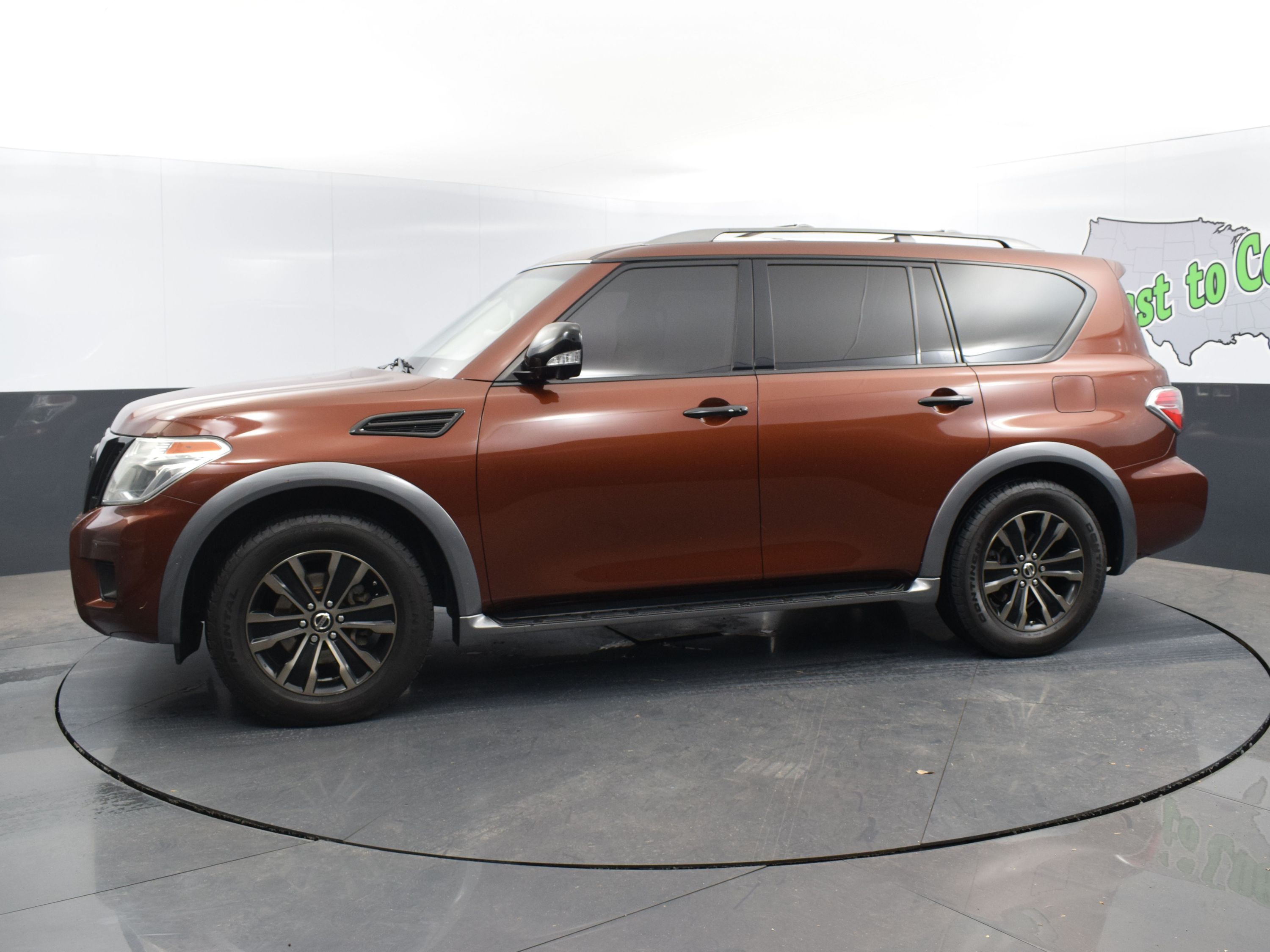 2017 Nissan Armada Platinum's photo