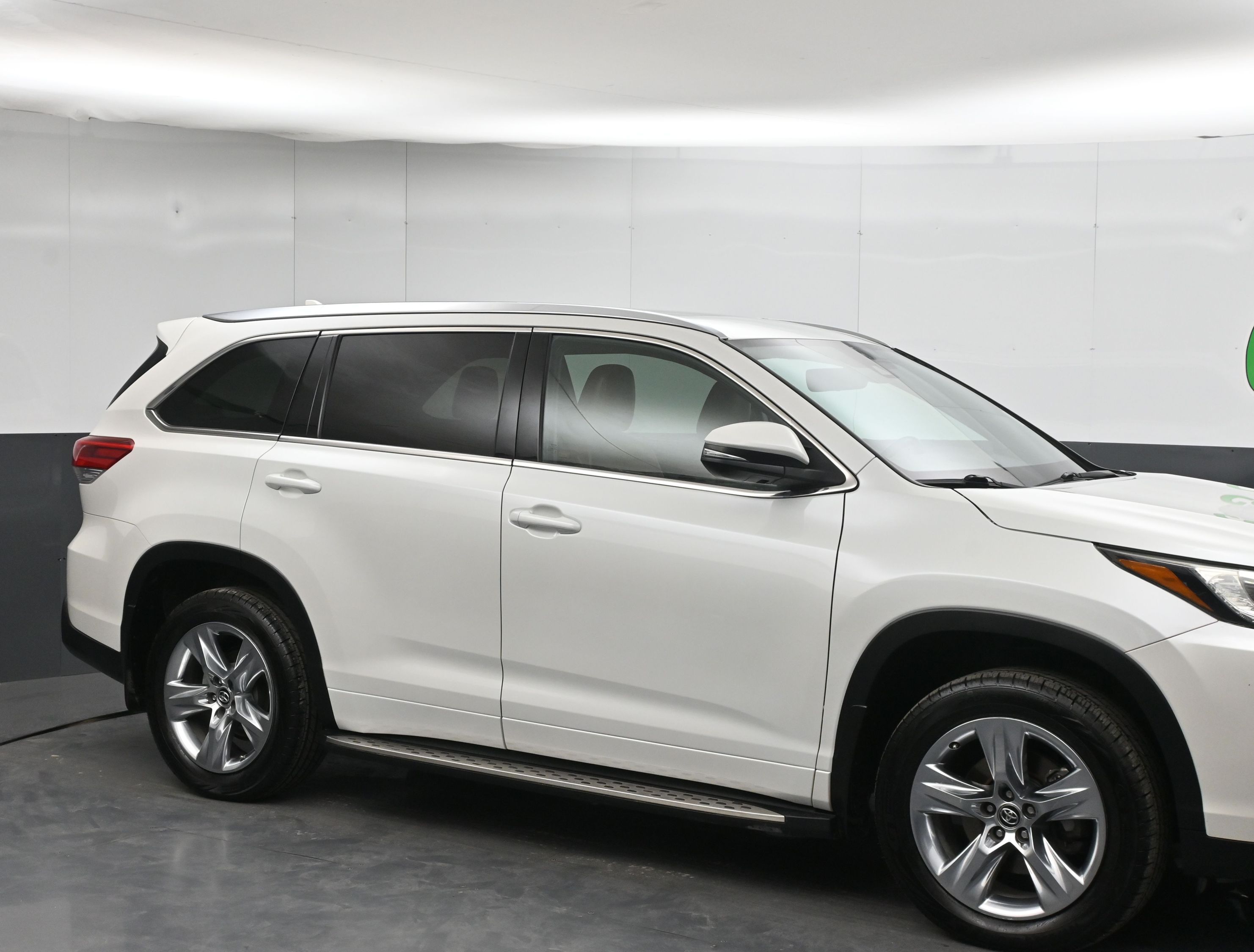 2019 Toyota Highlander Limited - Photo 7