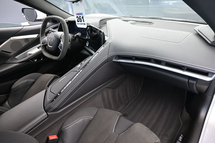 2024 Chevrolet Stingray 2LT