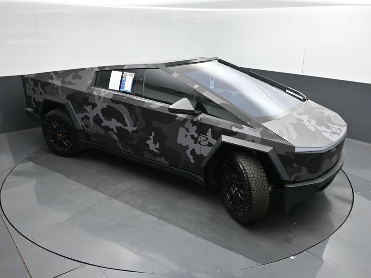 2024 Tesla Cybertruck Cyberbeast