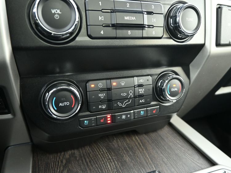 2020 Ford F-350 LARIAT