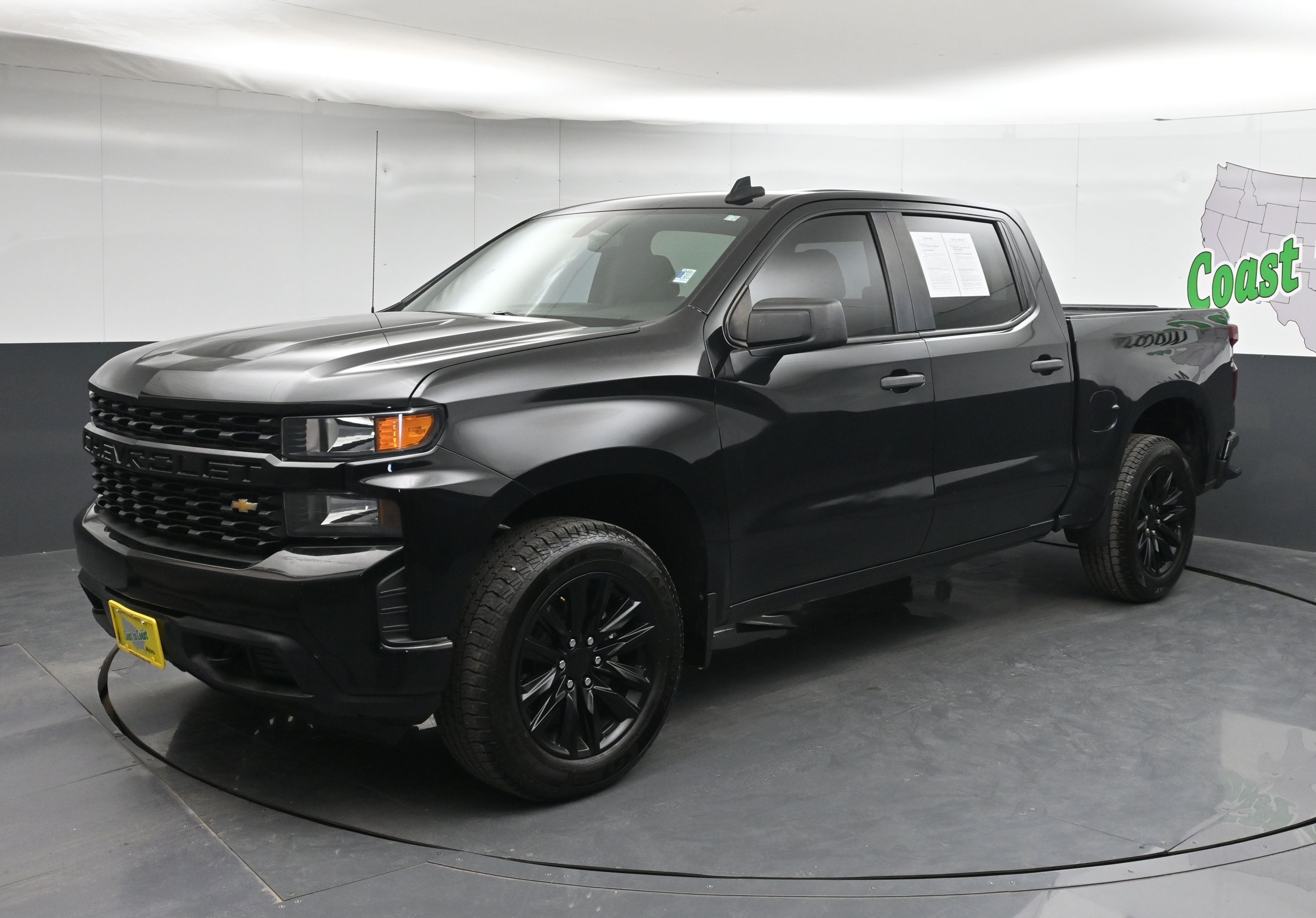 2020 Chevrolet Silverado 1500 Custom Crew Cab Short Box's photo