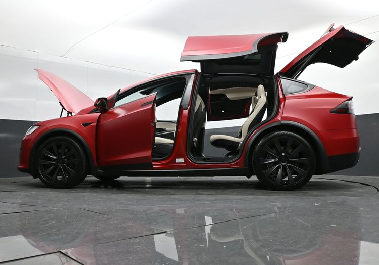 2023 Tesla Model X Plaid Tri Motor All-Wheel Drive
