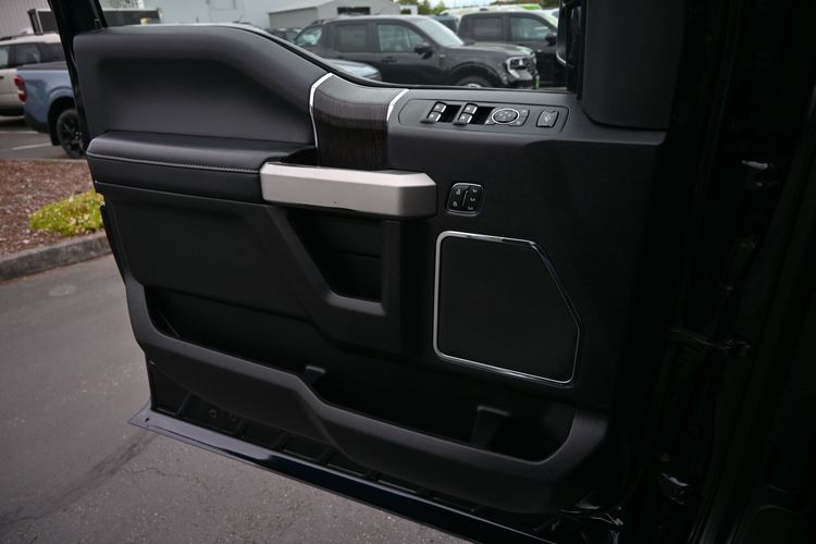 2021 Ford F-250 Super Duty LARIAT