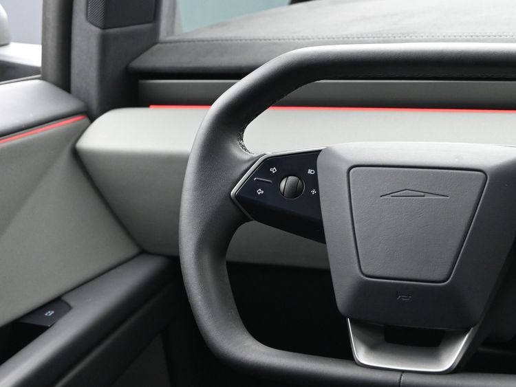 2024 Tesla Cybertruck Cyberbeast