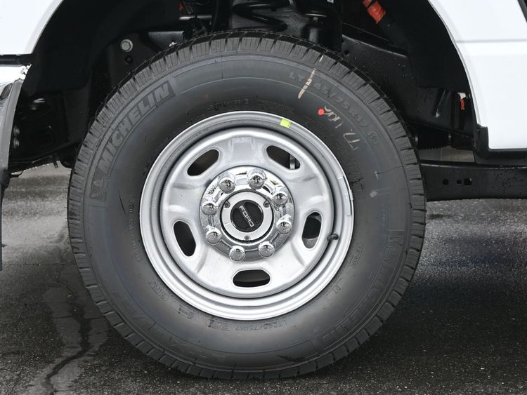 2026 Ford F-350 Super Duty XL