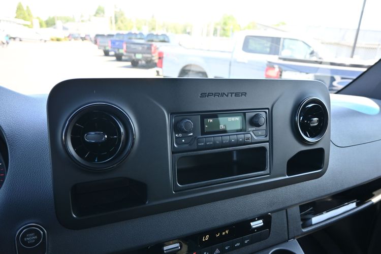 2021 Mercedes-Benz Sprinter 2500 Standard Roof I4 Diesel