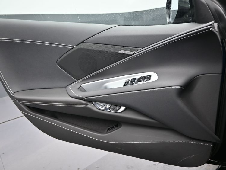 2024 Chevrolet Stingray 1LT RWD