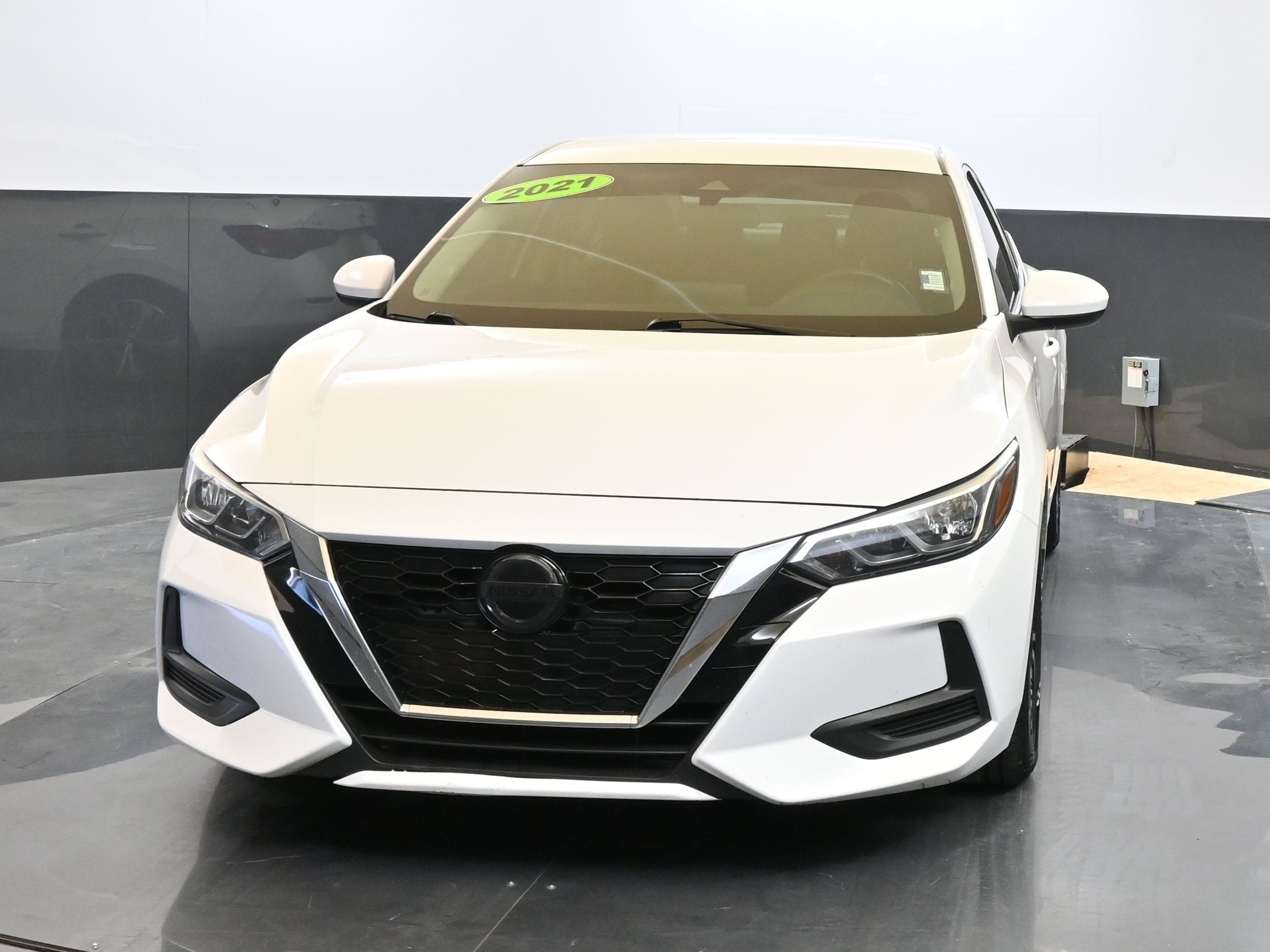 2021 Nissan Sentra SV photo 4