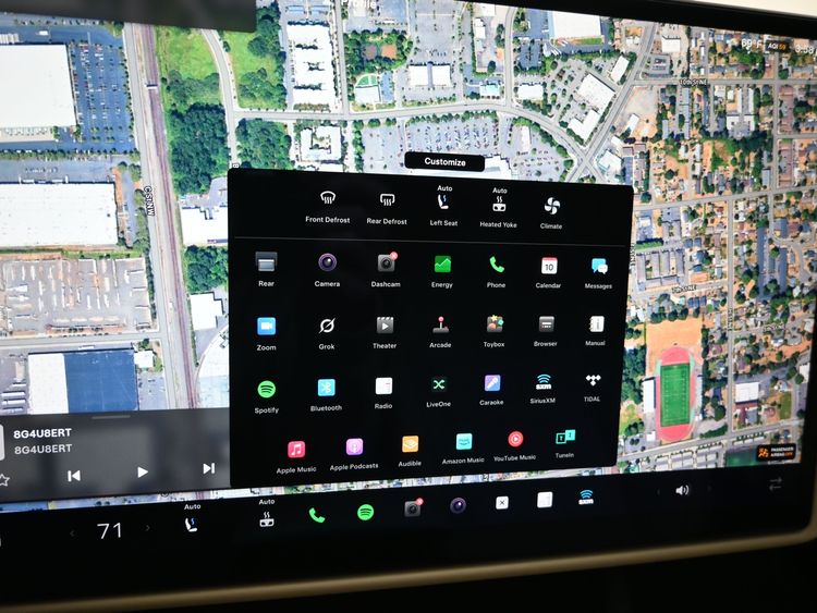 2023 Tesla Model X Plaid Tri Motor All-Wheel Drive