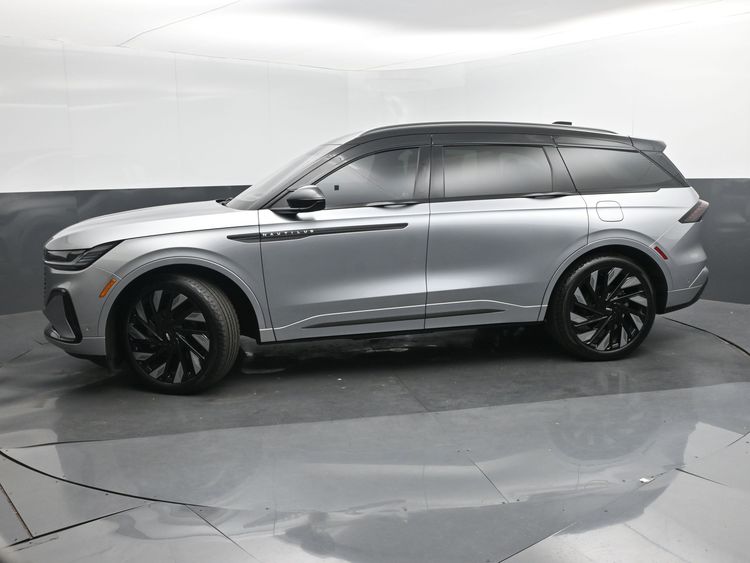 2024 Lincoln Nautilus Black Label
