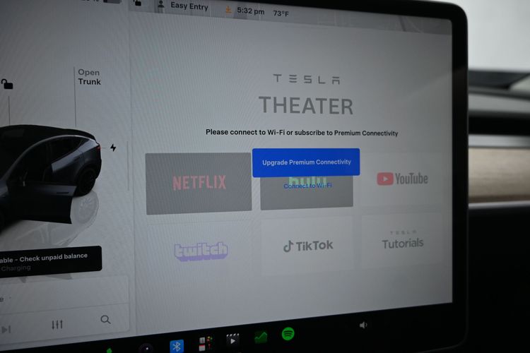 2022 Tesla Model Y Performance Dual Motor All-Wheel Drive