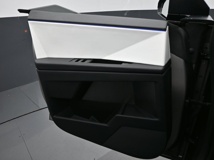 2024 Tesla Cybertruck All-Wheel Drive