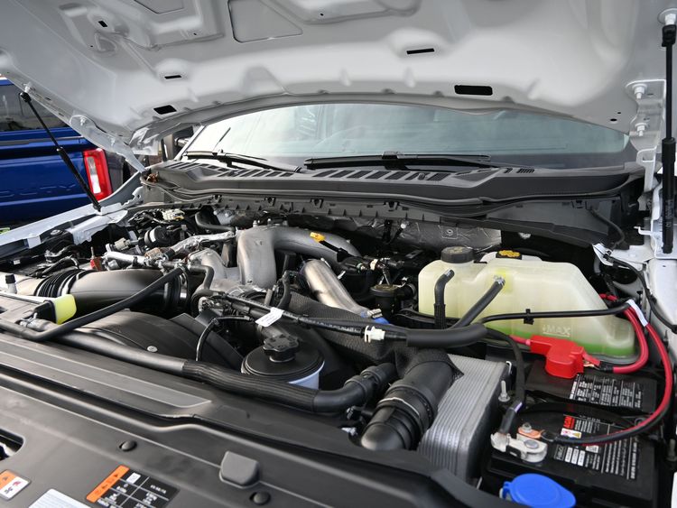 2025 Ford F-550 Chassis XL