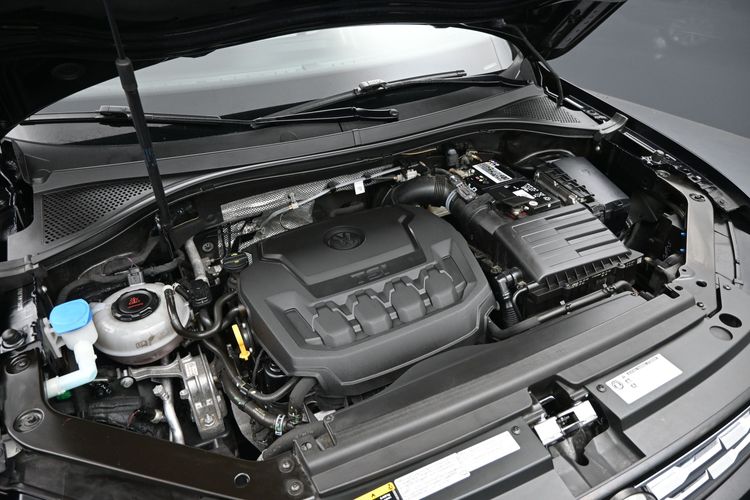 2019 Volkswagen Tiguan 2.0T SEL