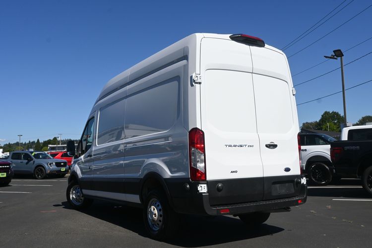 2025 Ford Transit-250 Cargo Van 