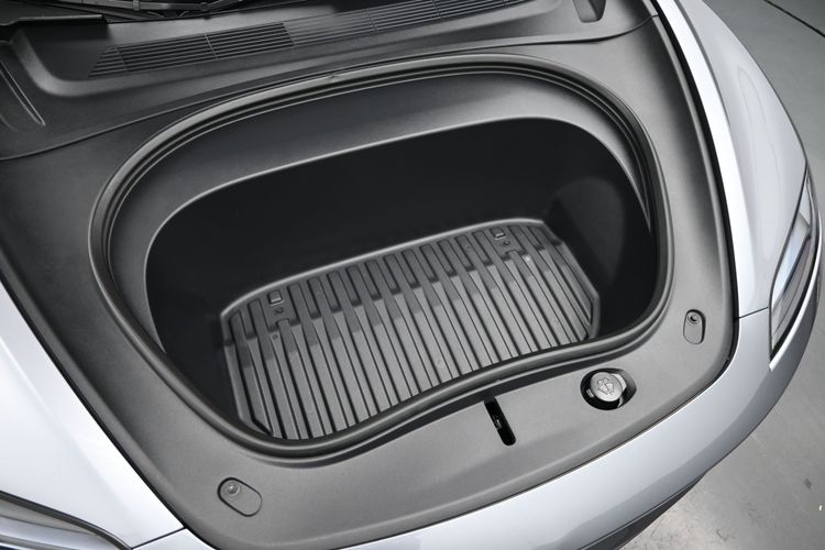 2025 Tesla Model 3 Long Range Rear-Wheel Drive