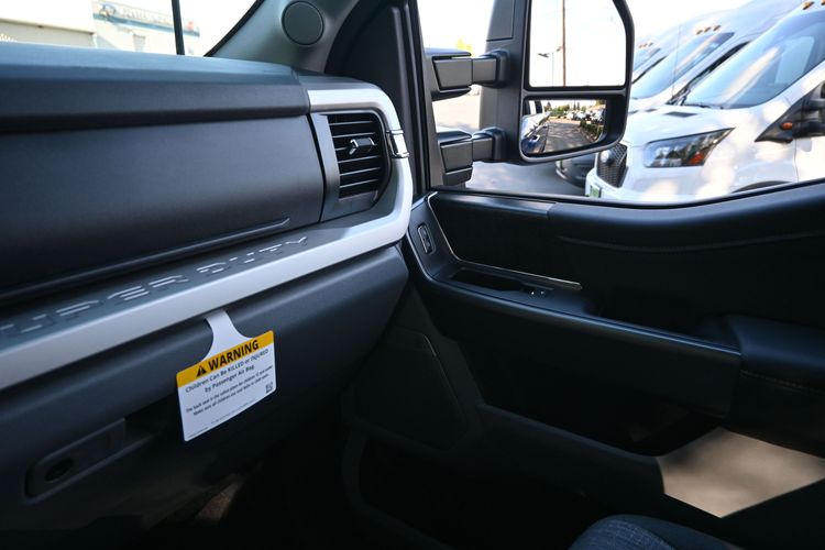 2026 Ford F-350 Super Duty XLT