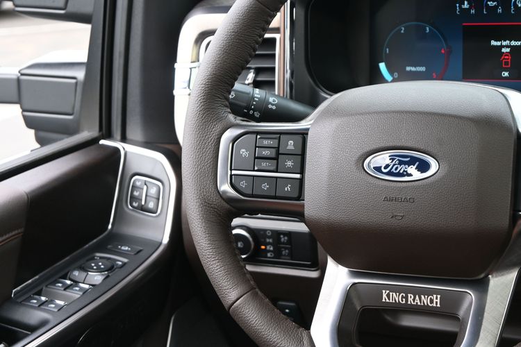 2023 Ford F-350 Super Duty King Ranch
