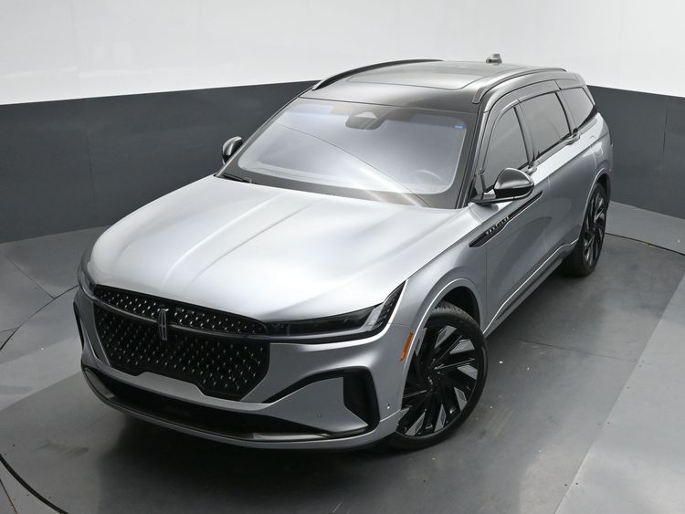 2024 Lincoln Nautilus Black Label