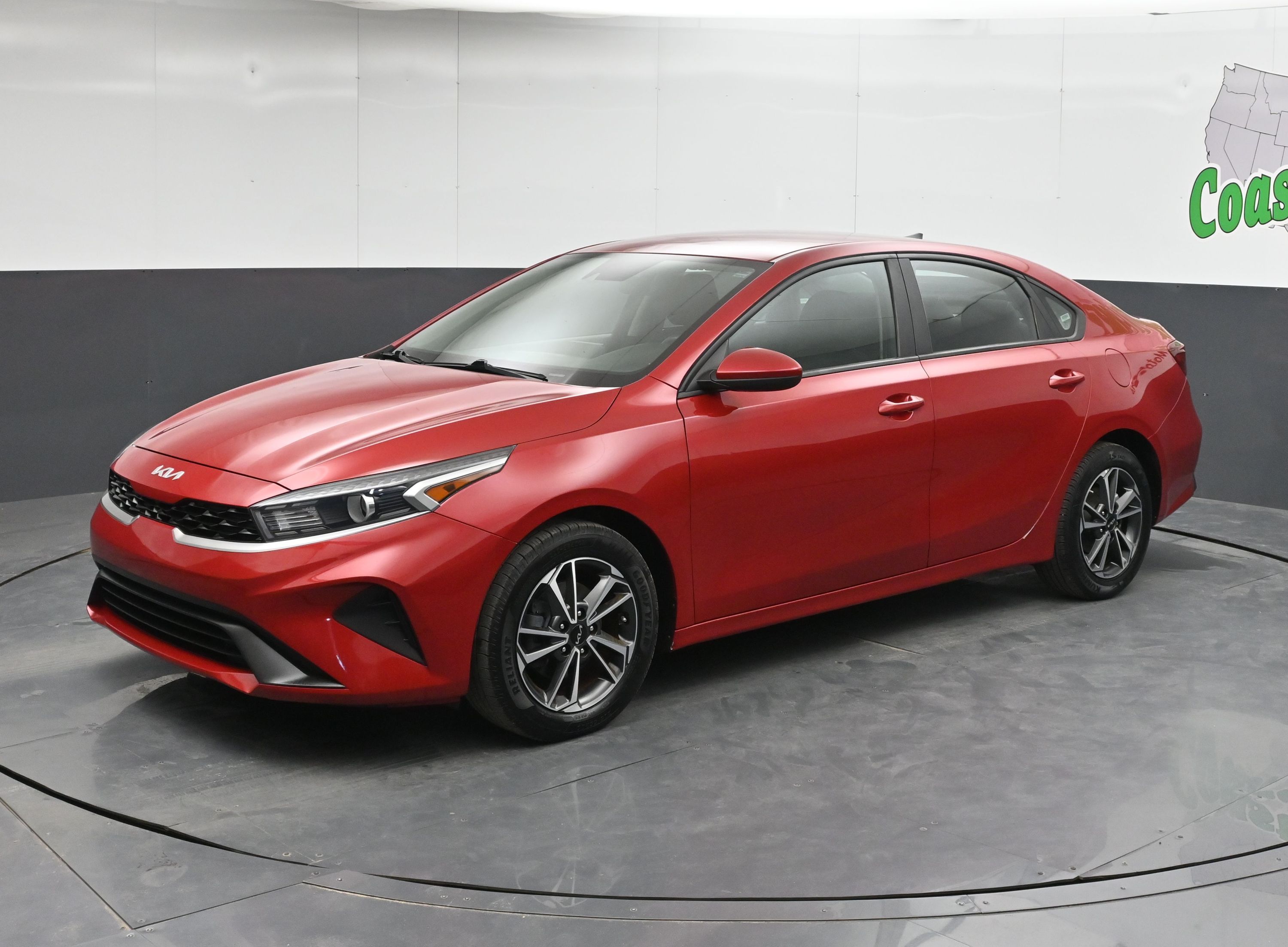 2022 Kia Forte LXS AT's photo