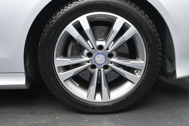2014 Mercedes-Benz E 250 BlueTEC 