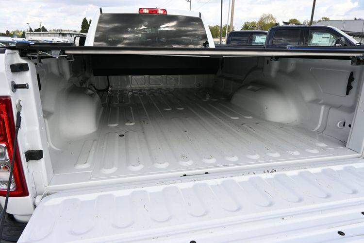 2024 Ram 2500 Tradesman Crew Cab 4x4 8' Box