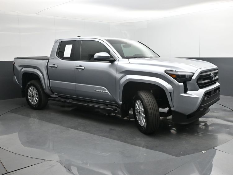 2025 Toyota Tacoma 2WD SR5