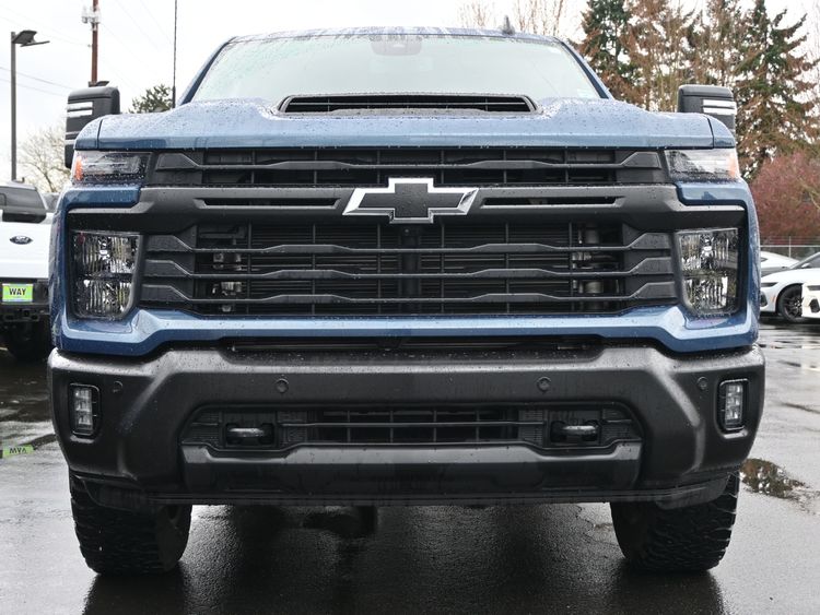2025 Chevrolet Silverado 3500HD LT