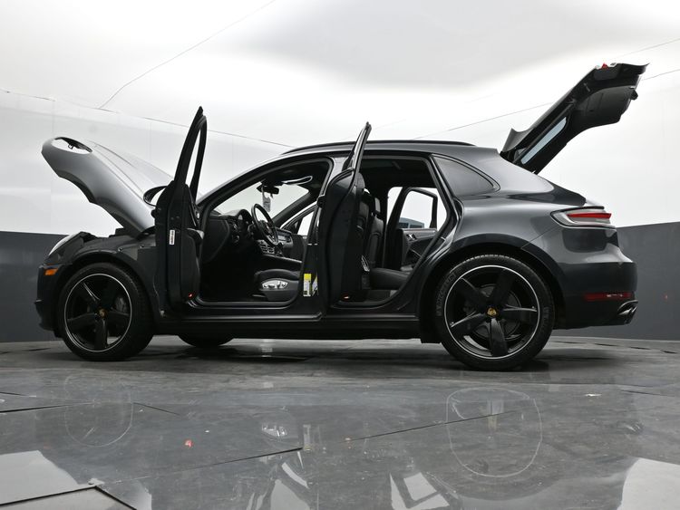 2020 Porsche Macan S