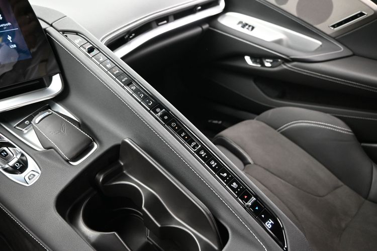 2024 Chevrolet Stingray 2LT