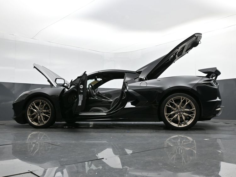 2024 Chevrolet Stingray 1LT RWD