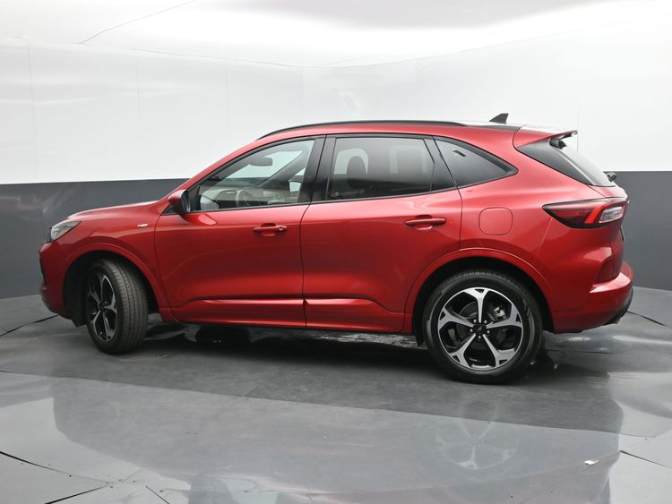 2023 Ford Escape ST-Line Elite
