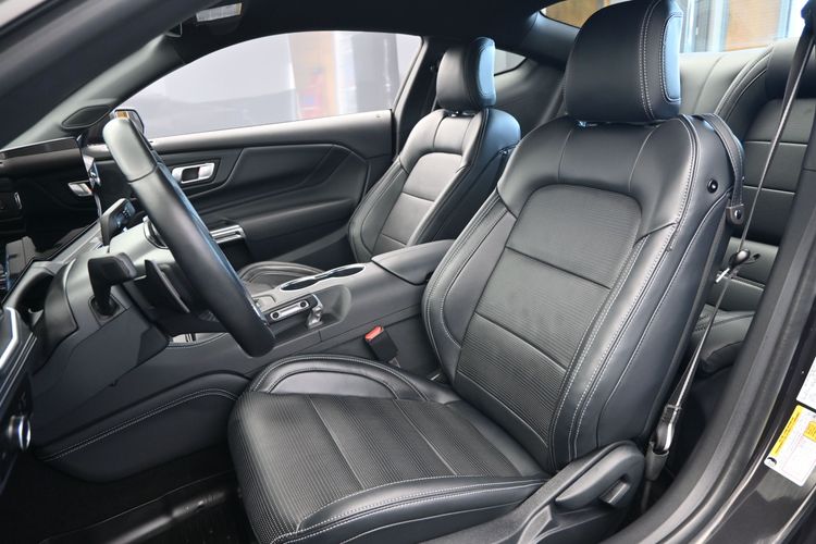 2024 Ford Mustang GT Premium Fastback