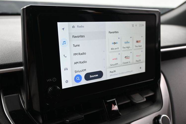 2023 Toyota Corolla Cross Hybrid SE