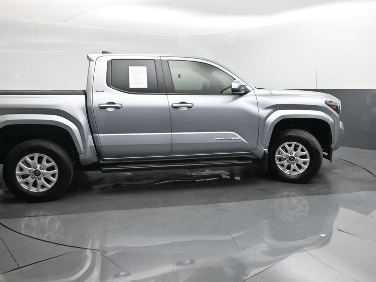 2025 Toyota Tacoma 2WD SR5