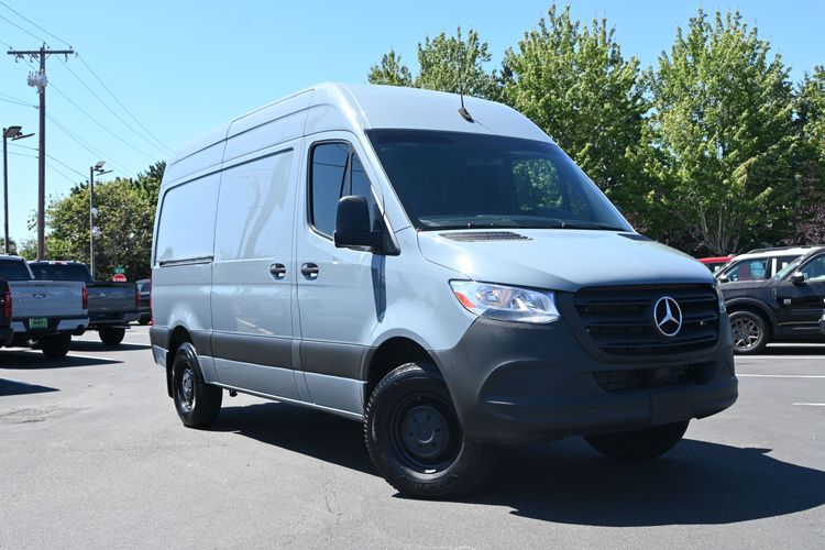 2019 Mercedes-Benz Sprinter 1500 Standard Roof I4